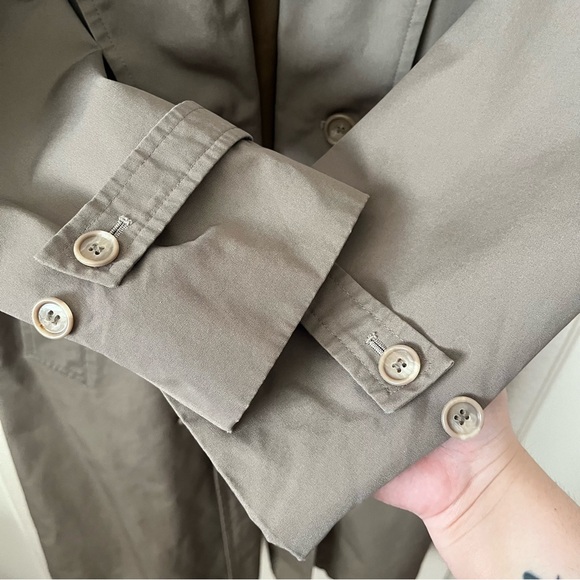 Vintage London Fog Double Breasted Trench Coat Size 36 S Tie Belt Unisex Tan - Picture 6 of 14